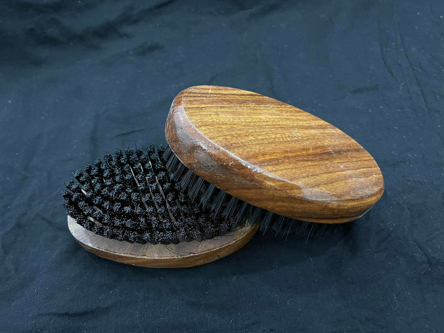 Beard brush, Wood Brush, Hair Care, grooming, Beard care.